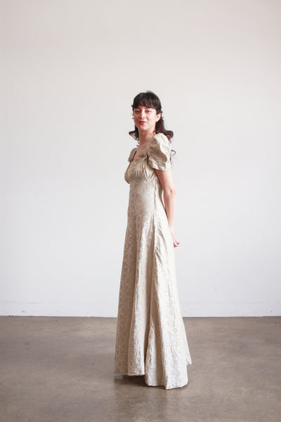 1930s Silver Jacquard Puff Sleeve Lame Dress