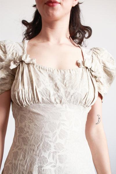 1930s Silver Jacquard Puff Sleeve Lame Dress