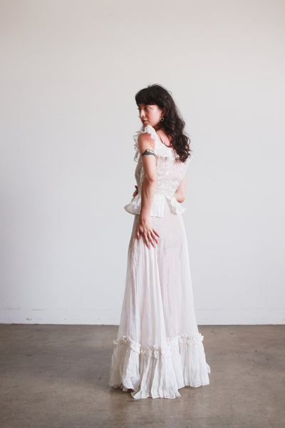 1930s White Cotton Batiste Ruffle Embroidered Blossom Dress