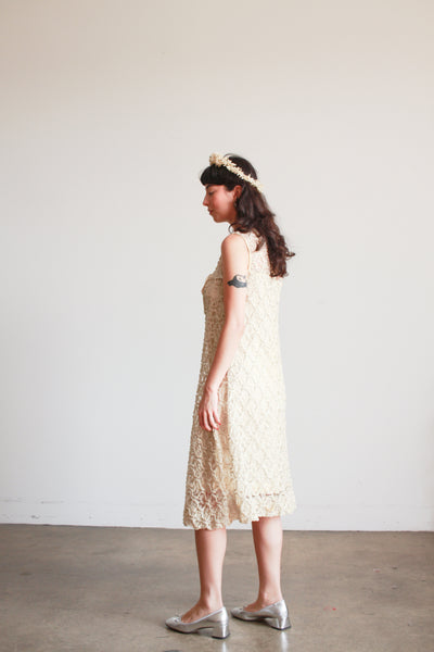 1950s Ecru Lace Bow Shift Dress