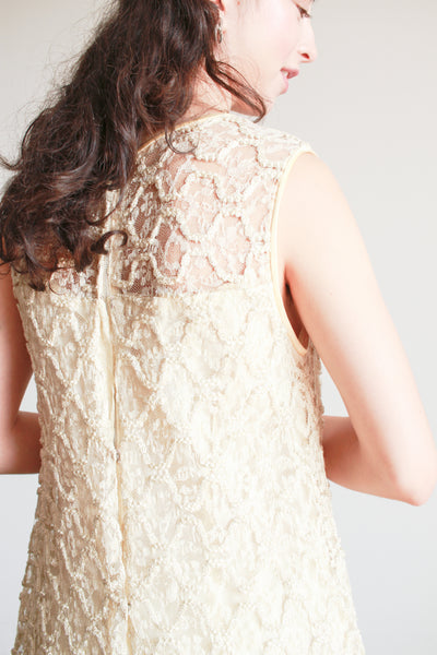 1950s Ecru Lace Bow Shift Dress