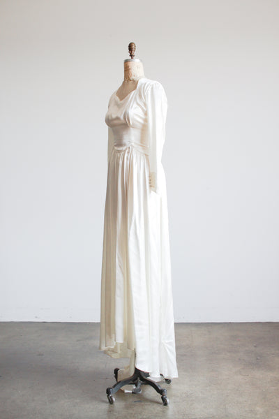 1940s Pearl White Satin Long Sleeve Gown