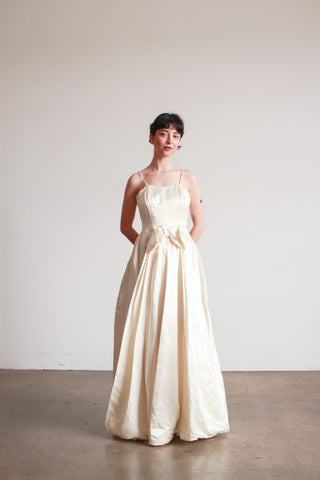 1950s Pearl White Satin Bow Dress
