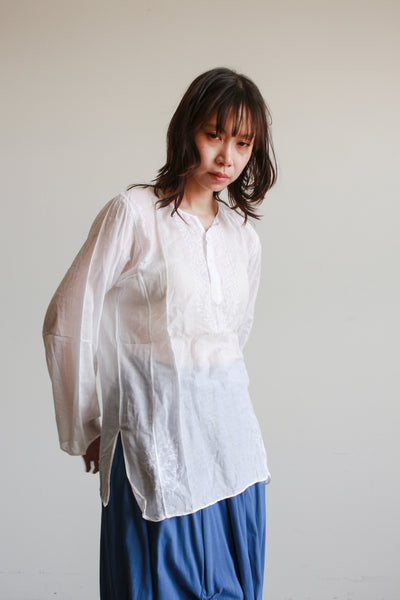 1970s Deadstock White Cotton Embroidered Blouse