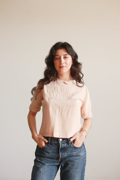 1940s Anna Valsecchi Dusty Pink Applique Silk Blouse