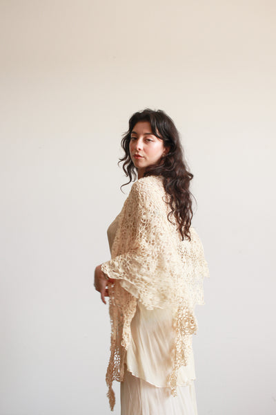 1950s Cream Crochet Shawl