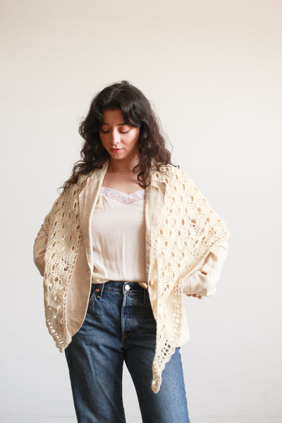 1980s Cream Knitted Shawl