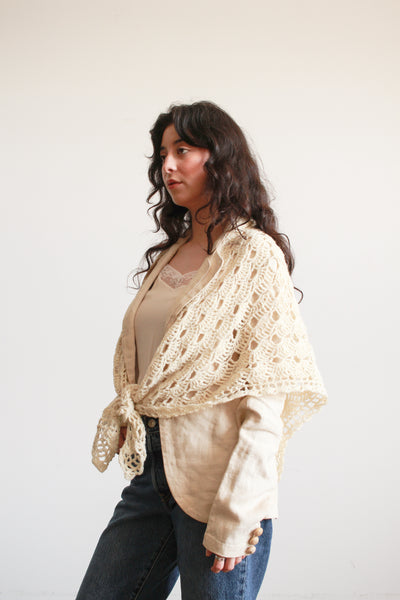 1980s Cream Knitted Shawl