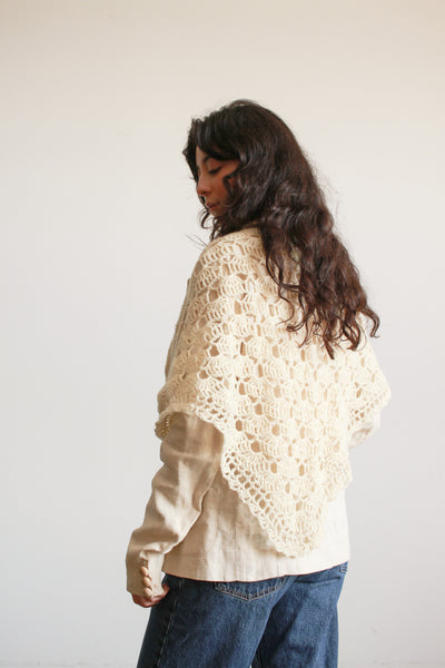 1980s Cream Knitted Shawl
