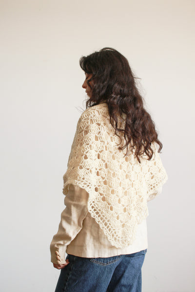 1980s Cream Knitted Shawl