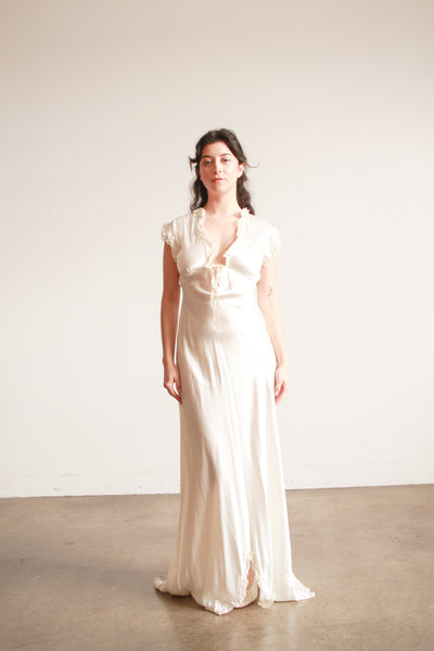 1930s Ivory Scalloped Short Sleeve Bias Dress