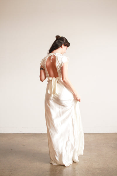 1930s Ivory Scalloped Short Sleeve Bias Dress