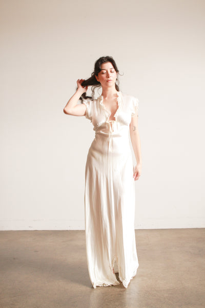 1930s Ivory Scalloped Short Sleeve Bias Dress
