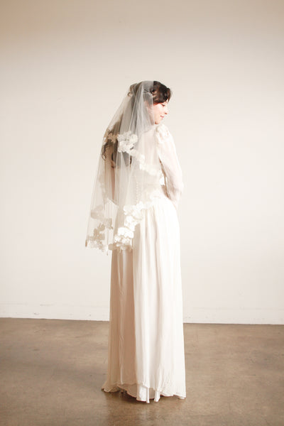 1940s White Sheer Rayon Lace Long Sleeve Dress