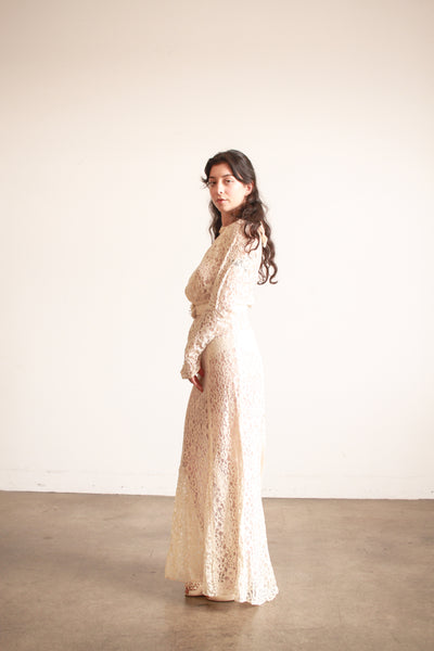 1930s Ivory Lace Long Sleeve Gown
