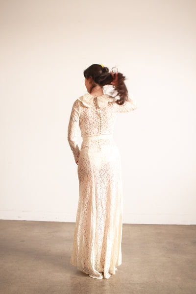 1930s Ivory Lace Long Sleeve Gown