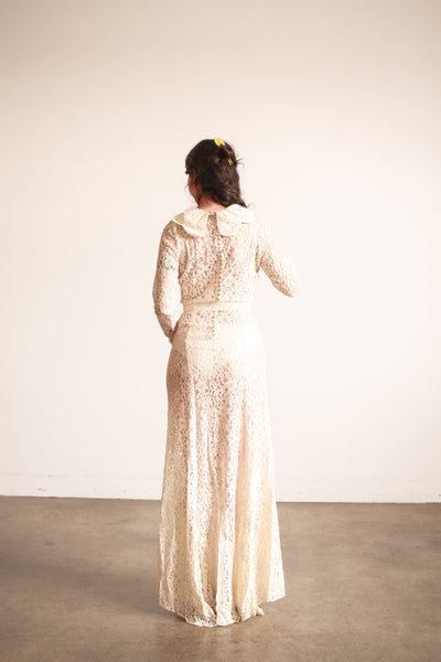 1930s Ivory Lace Long Sleeve Gown