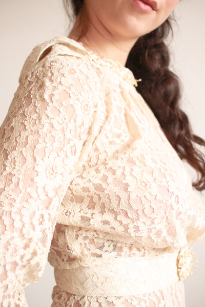 1930s Ivory Lace Long Sleeve Gown