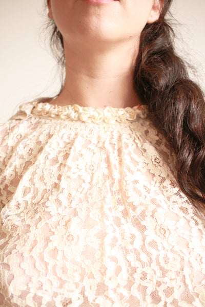 1930s Ivory Lace Long Sleeve Gown