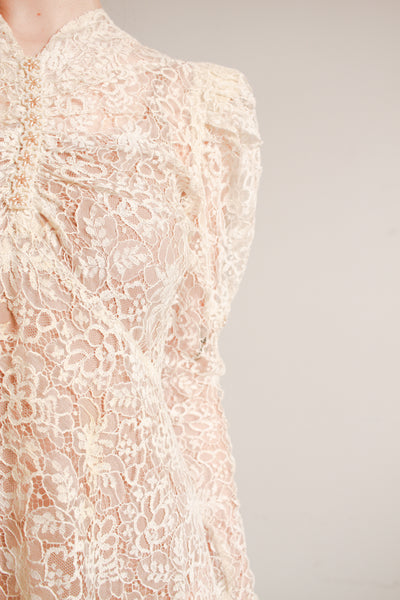 1930s Ivory Lace Bias Cut Gown