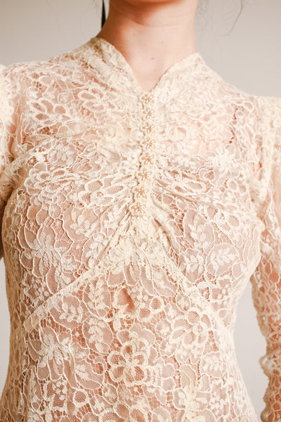 1930s Ivory Lace Bias Cut Gown