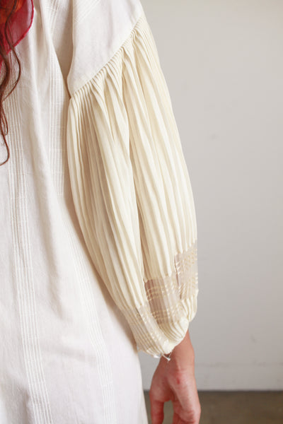 1940s Cream Cotton Pleated Balloon Sleeve Dress