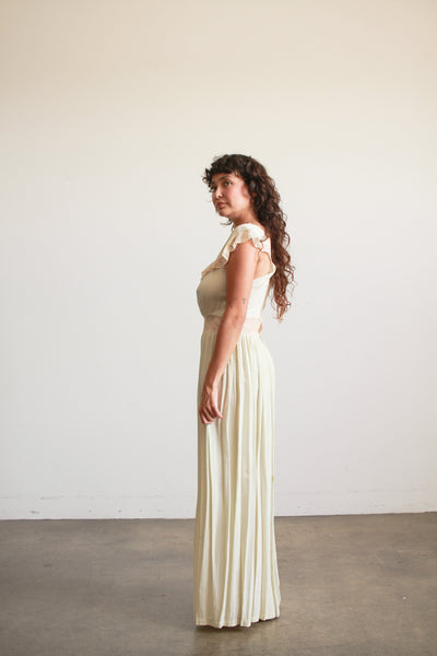 1940s Melon Ruffle Lace Nightgown