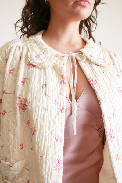1940s Cream Floral Print Quilted Bed Jacket