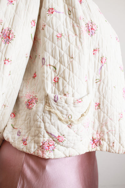 1940s Cream Floral Print Quilted Bed Jacket
