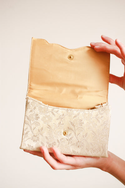 1960s Silver Floral Embroidered Clutch Bag