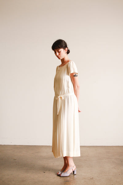 1980s Albert Nipon Ecru Pleated Midi Dress