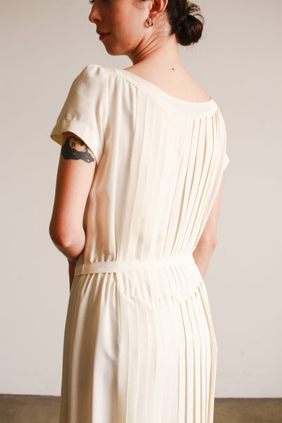 1980s Albert Nipon Ecru Pleated Midi Dress