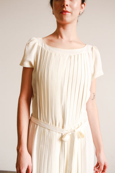 1980s Albert Nipon Ecru Pleated Midi Dress