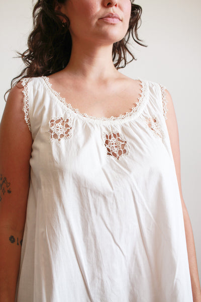 Antique White Appliqué Trim Cotton Nightgown