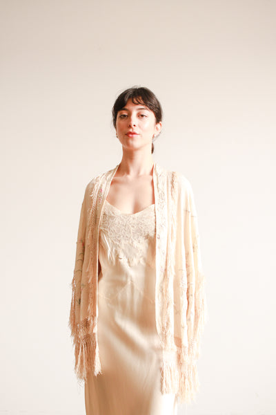 1920s Ecru Pastel Embroidered Fringe Capelet