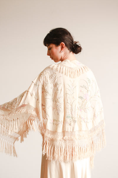 1920s Ecru Pastel Embroidered Fringe Capelet