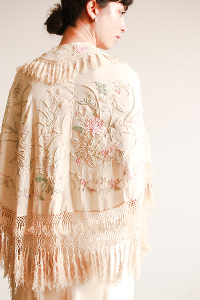 1920s Ecru Pastel Embroidered Fringe Capelet