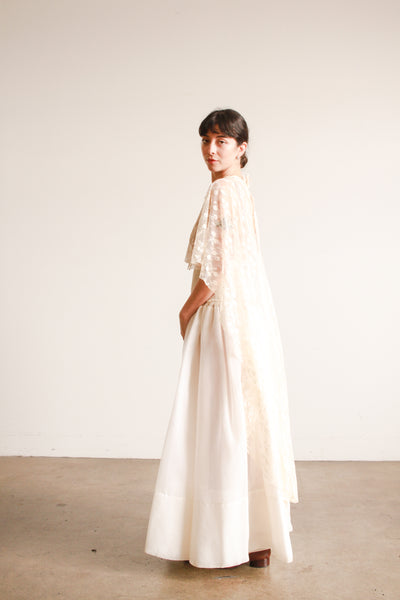 1950s Cream Lace Overlay Cape