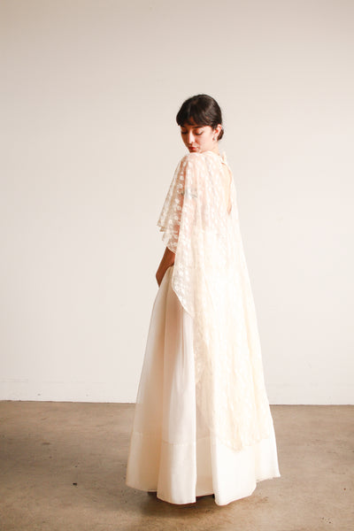 1950s Cream Lace Overlay Cape