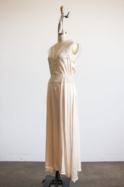 1990s Kristine Presenza Cream Silk Lace Panel Nightgown