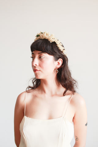 1940s Ivory Floral Wax Millinery Headpiece