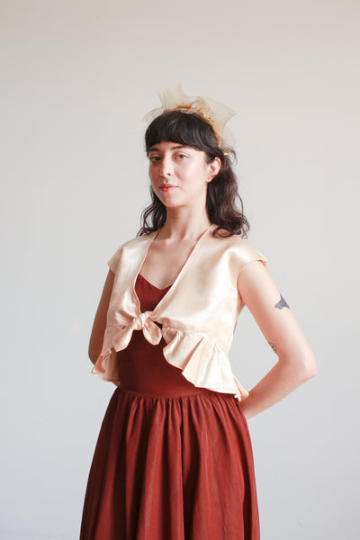 1940s Seashell Pink Ruffle Bolero