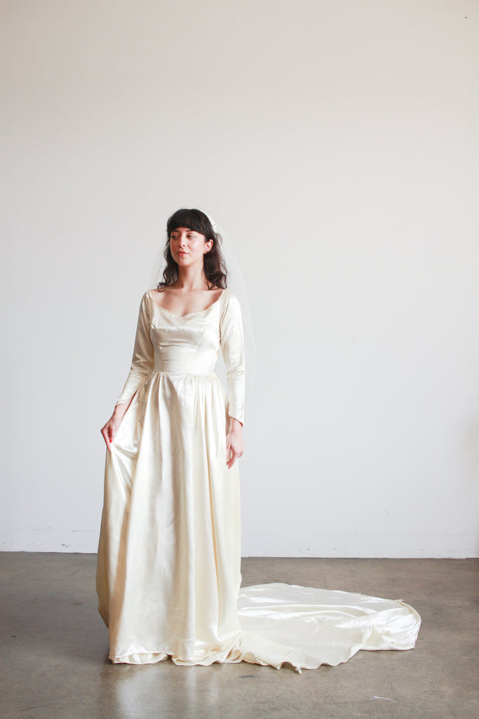 Ivory Basque 1950s Ivory Silk Satin Basque Waist Gown – Blossom Vintage