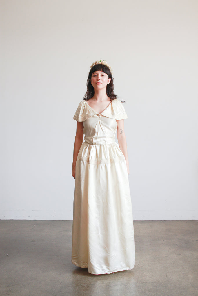 1940s Ivory Liquid Satin Off Shoulder Dress 1940s Ivory Liquid Satin Off Shoulder Dress
