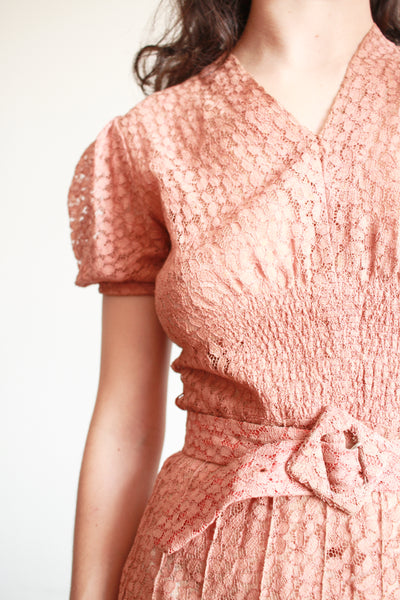 1930s Dusty Rose Lace Cap Sleeve Dress