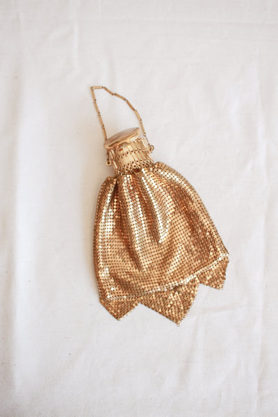1930s Gold Chainlink Expandable Handbag
