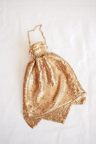 1930s Gold Chainlink Expandable Handbag