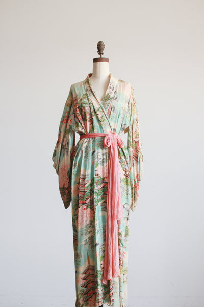 1940s Mint Silk Crepe Japanese Motif Kimono