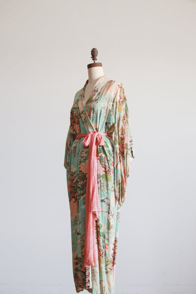 1940s Mint Silk Crepe Japanese Motif Kimono