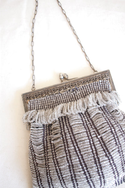 1920s Grey Beaded Metal Chain Handbag